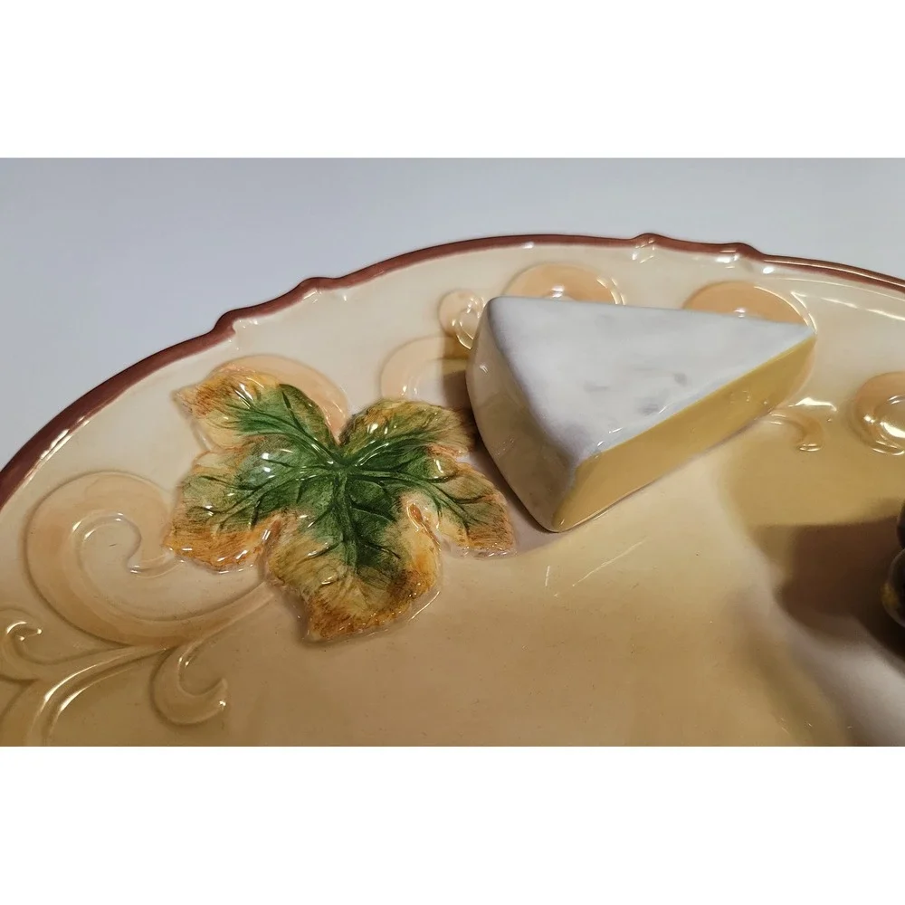 Vintage Trompe Oil Grapes &‎ Cheese Plate Style Eyes Baum Bros